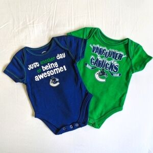 NHL Vancouver Canucks 2-pack bodysuit diaper shirt bundle 3 months baby unisex